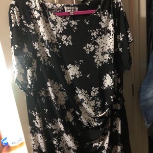 FLORAL WRAP DRESS